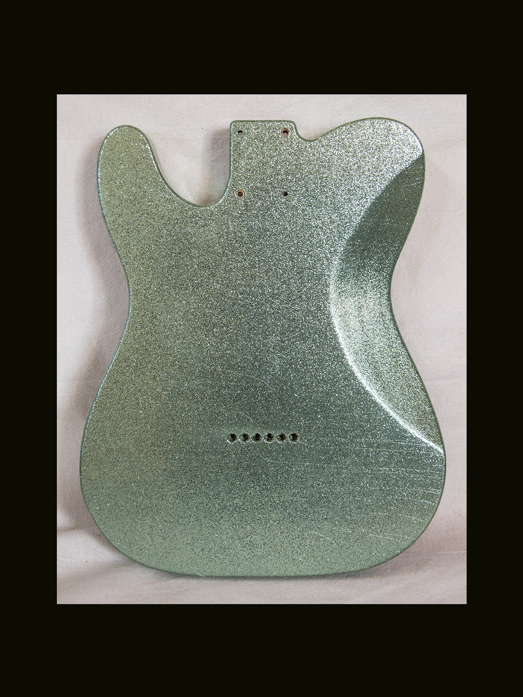 T-Style Body / Swamp Ash / 4 lbs. 1 oz. / Nitrocellulose 'Coke Bottle Green Flake' / 'Closet Clean' w/ Lacquer checking (#GIN-3745) - Image 3