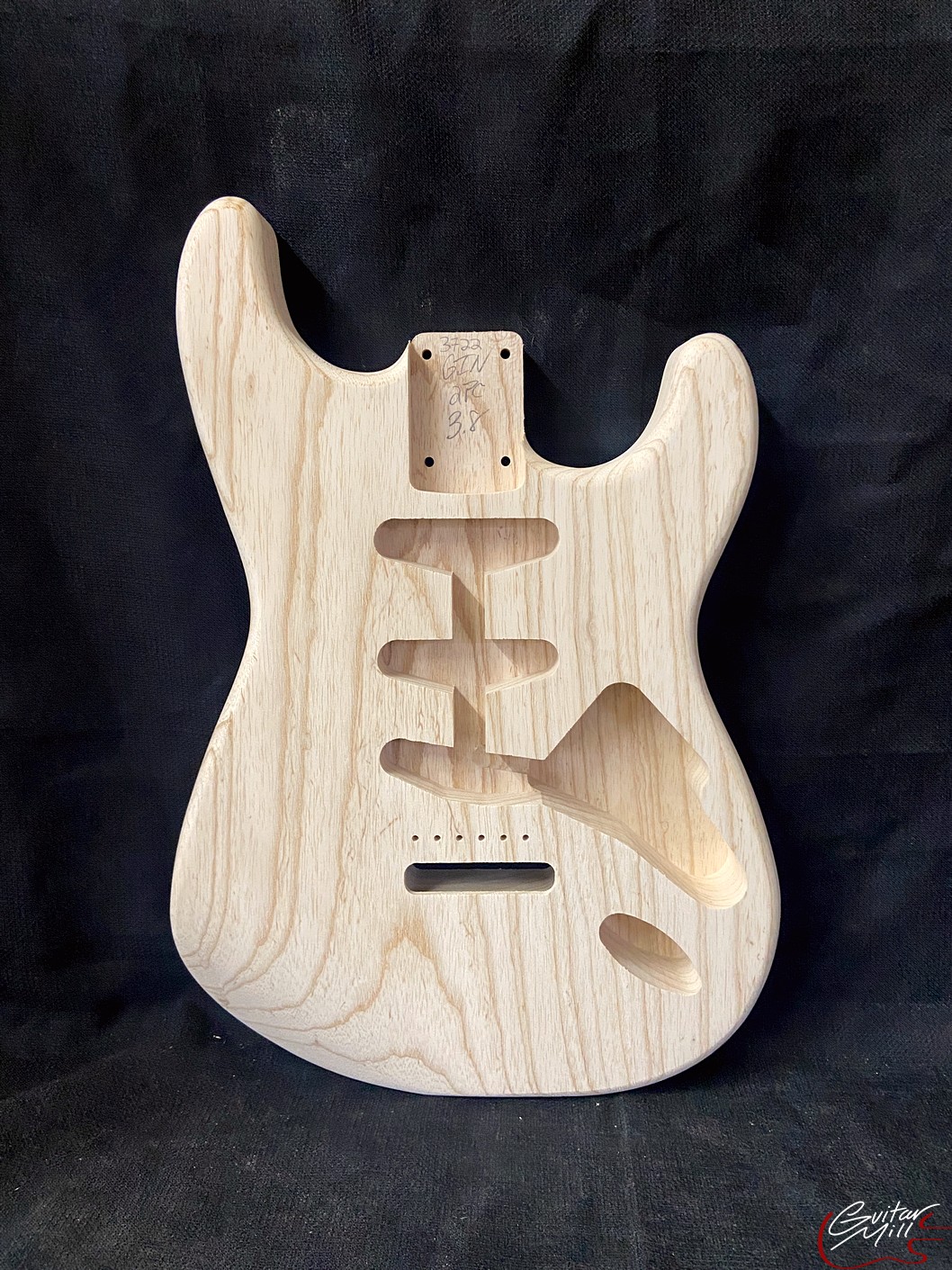S-Style Body / 2 pc. Ultra Light Swamp Ash / 3 lbs. 8 oz. (#GIN-3722)
