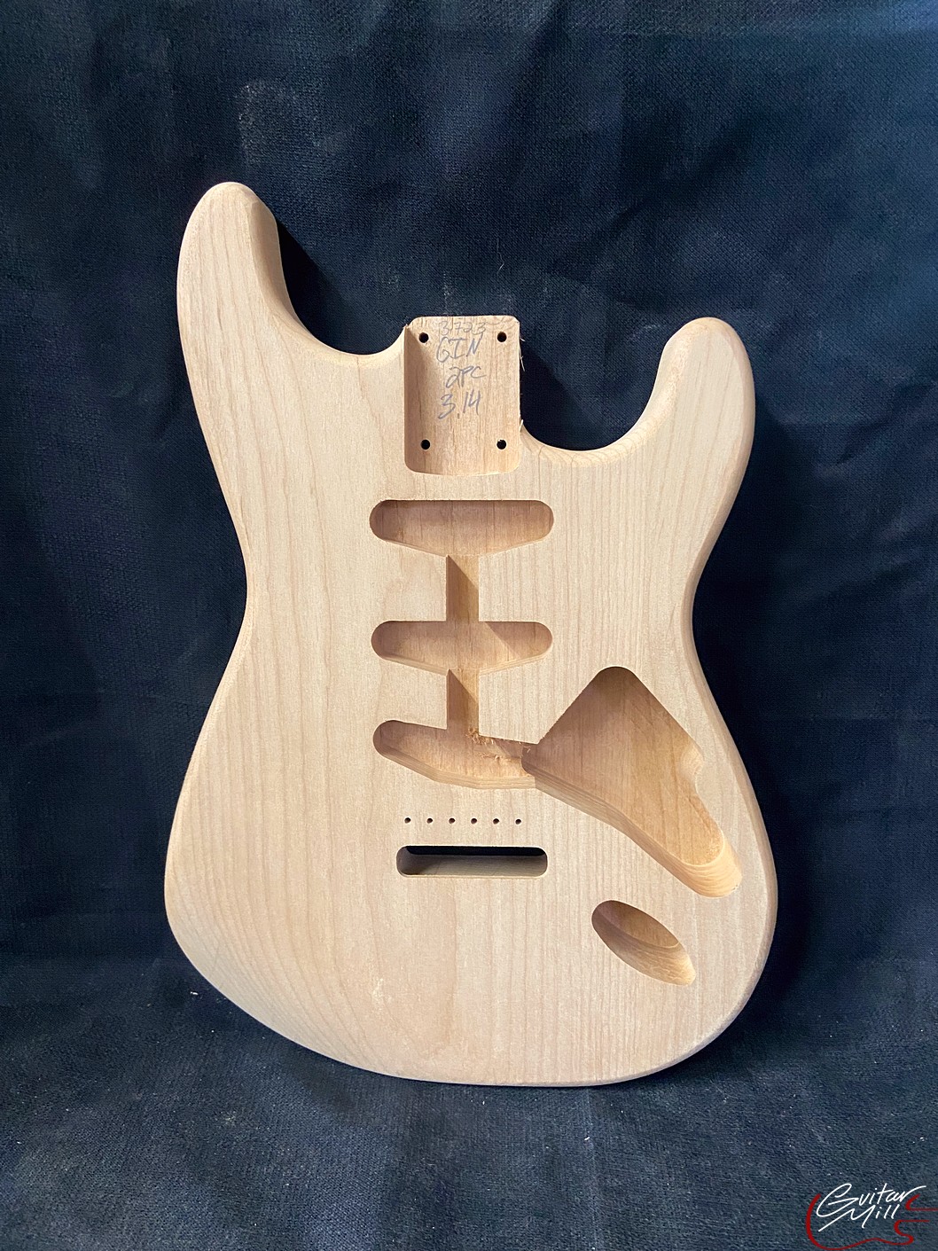 S-Style Body / 2 pc. Ultra Light Alder / 3 lbs. 14 oz. (#GIN-3723)