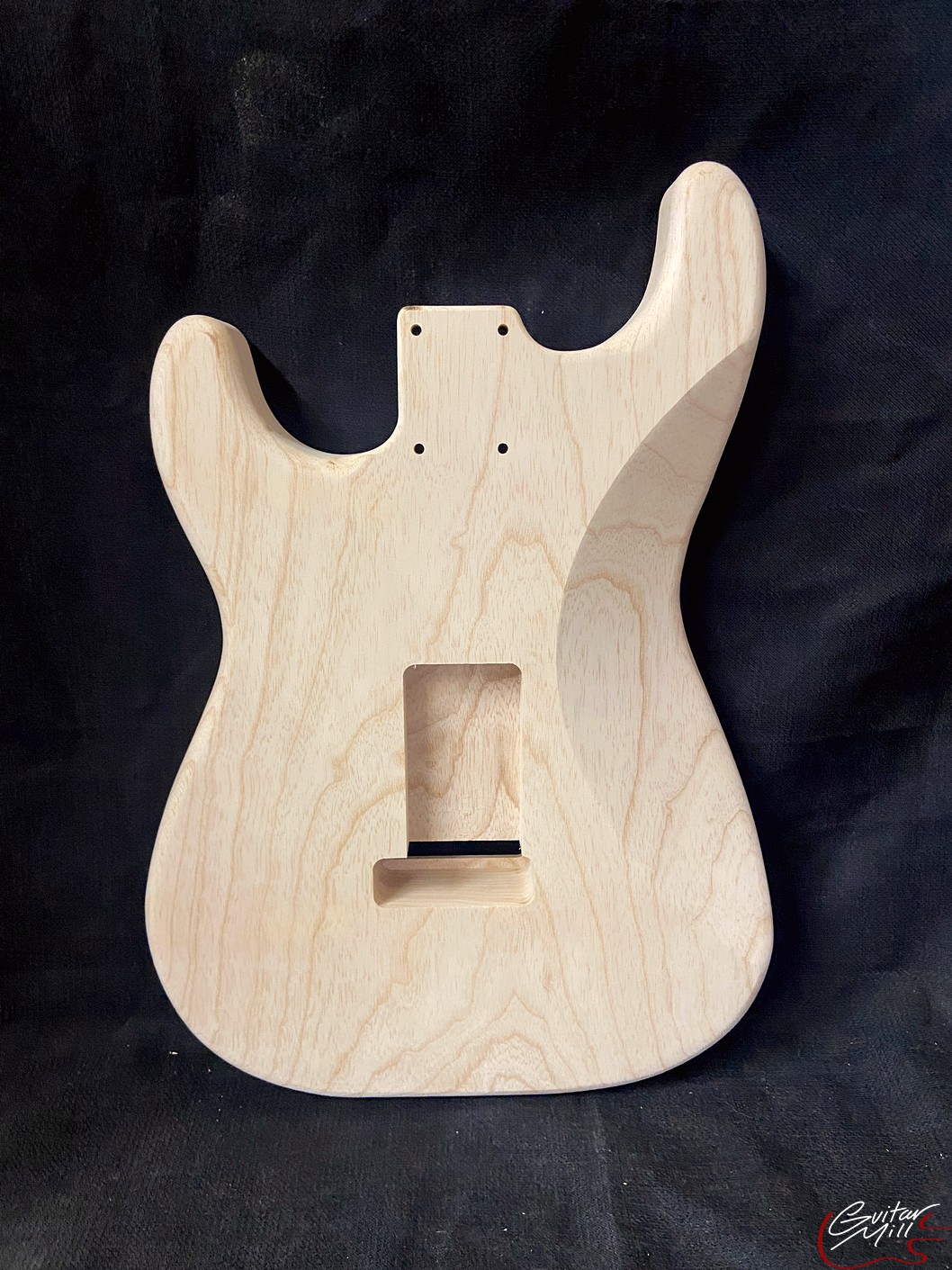 S-Style Body / 1 pc. Ultra Light Swamp Ash / 3 lbs. 5 oz. (#GIN-3731) - Image 2