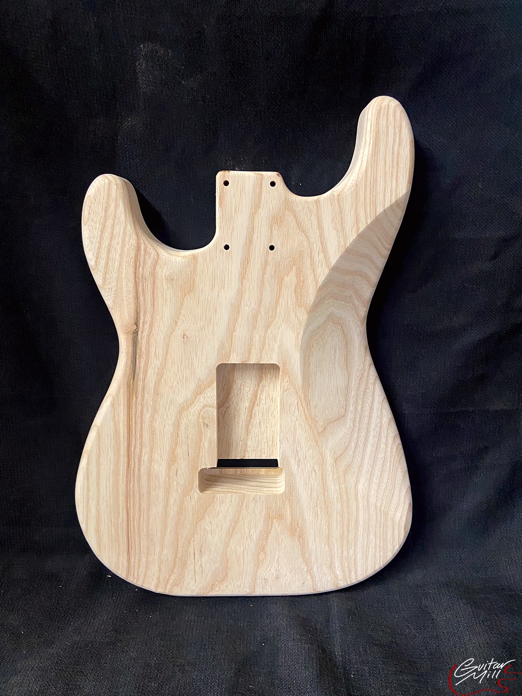 S-Style Body / 1 pc. Ultra Light Swamp Ash / 3 lbs. 12 oz. / BURST GRADE (#GIN-3733) - Image 2