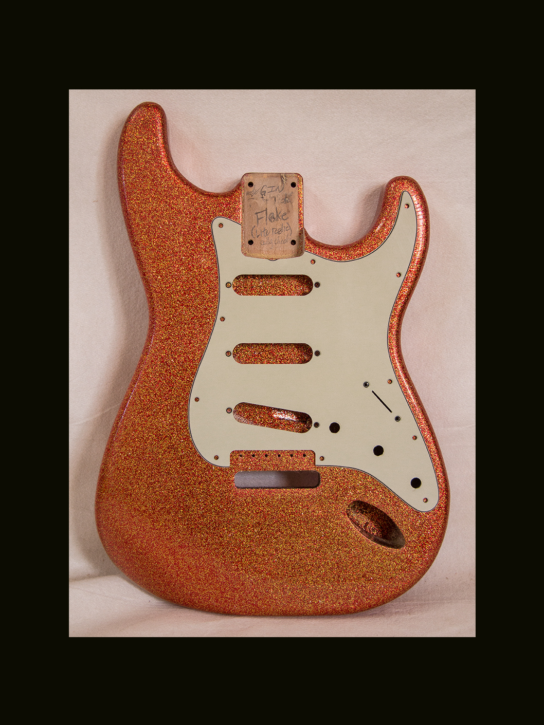 S-Style Body / Alder / 4 lbs. 1 oz. / Nitrocellulose 'Tequila Sunrise Flake' / 'Closet Clean' w/ Lacquer checking (#GIN-3746)