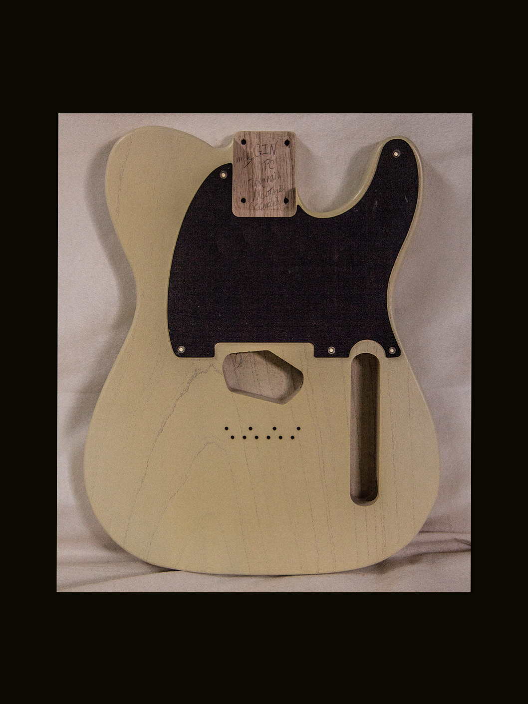 T-Style - Esquire Body / Swamp Ash / 3 lbs. 0 oz. / Nitrocellulose TruGrain™ 'Nocaster Blonde' / Closet Clean (#GIN-3774)