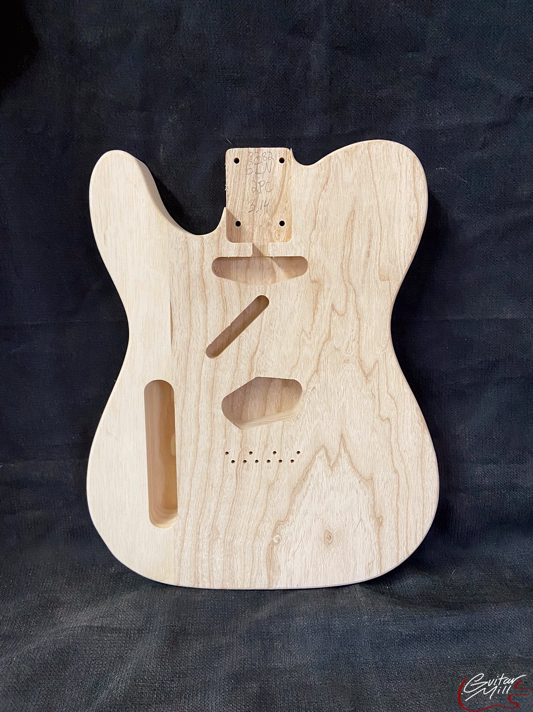 T-Style Lefty Body / 2 pc. Ultra Light Swamp Ash / 3 lbs. 14 oz. (#GIN-3782)