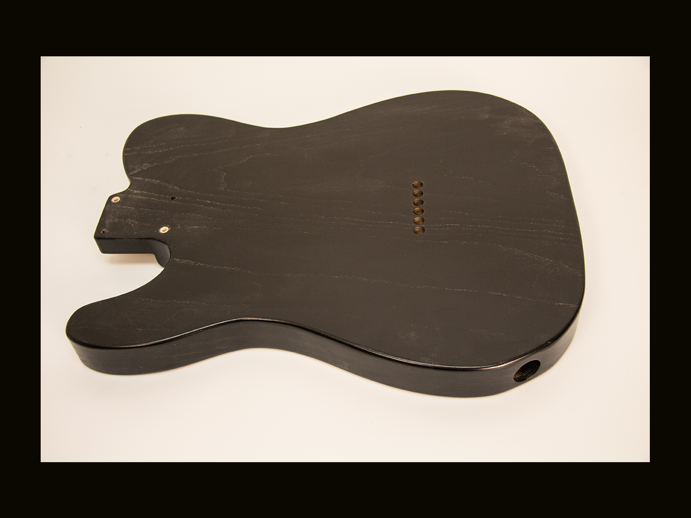 T-Style - Esquire Body / 1 PC. Swamp Ash / 3 lbs. 9 oz. / Nitrocellulose TruGrain™ 'Black' / Closet Clean (#GIN-3933) - Image 3