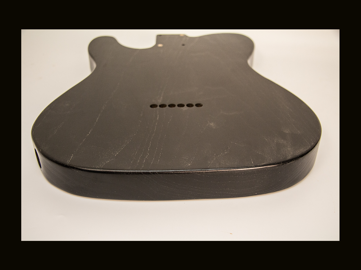 T-Style - Esquire Body / 1 PC. Swamp Ash / 3 lbs. 9 oz. / Nitrocellulose TruGrain™ 'Black' / Closet Clean (#GIN-3933) - Image 4