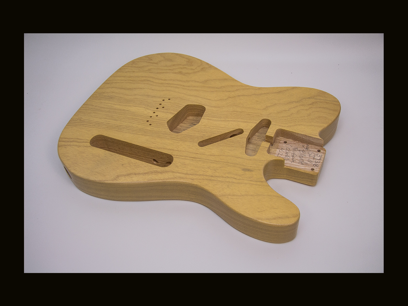 T-Style Body / Swamp Ash / 4 lbs. 2 oz. / Nitrocellulose TruGrain™ 'Nocaster Blonde'/ Closet Clean (#GIN-3938) - Image 2
