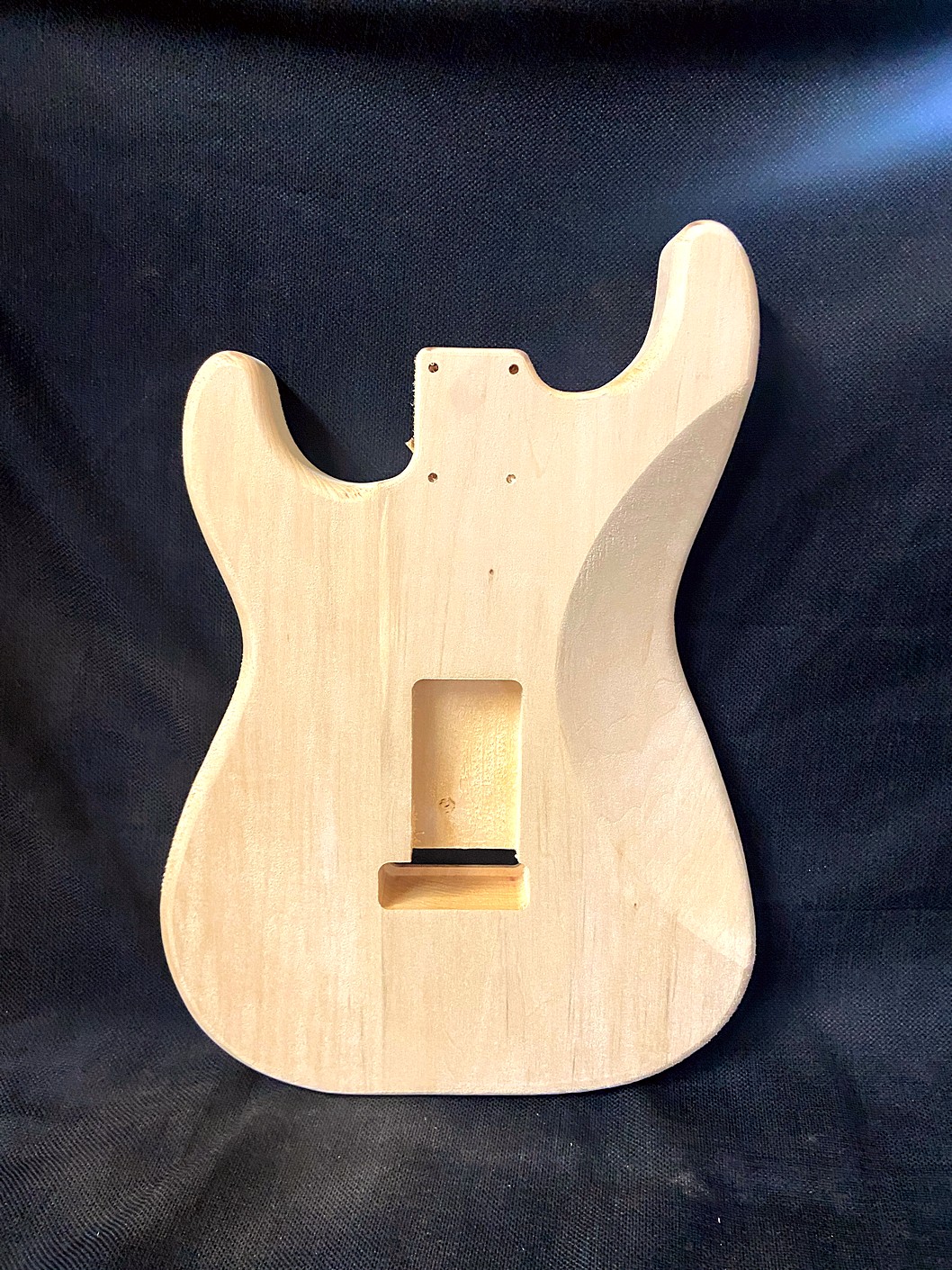 S-Style Body / 2 pc. Ultra Light Basswood / HSS / 2 Point Trem / 3 lbs. 3 oz. (#GIN-3948) - Image 2