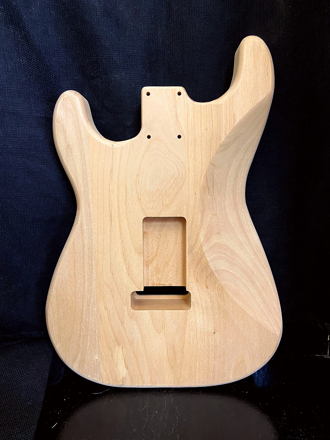 S-Style Body / Ultra Light Alder / 4 lbs. 4 oz. (#GIN-3970) - Image 2