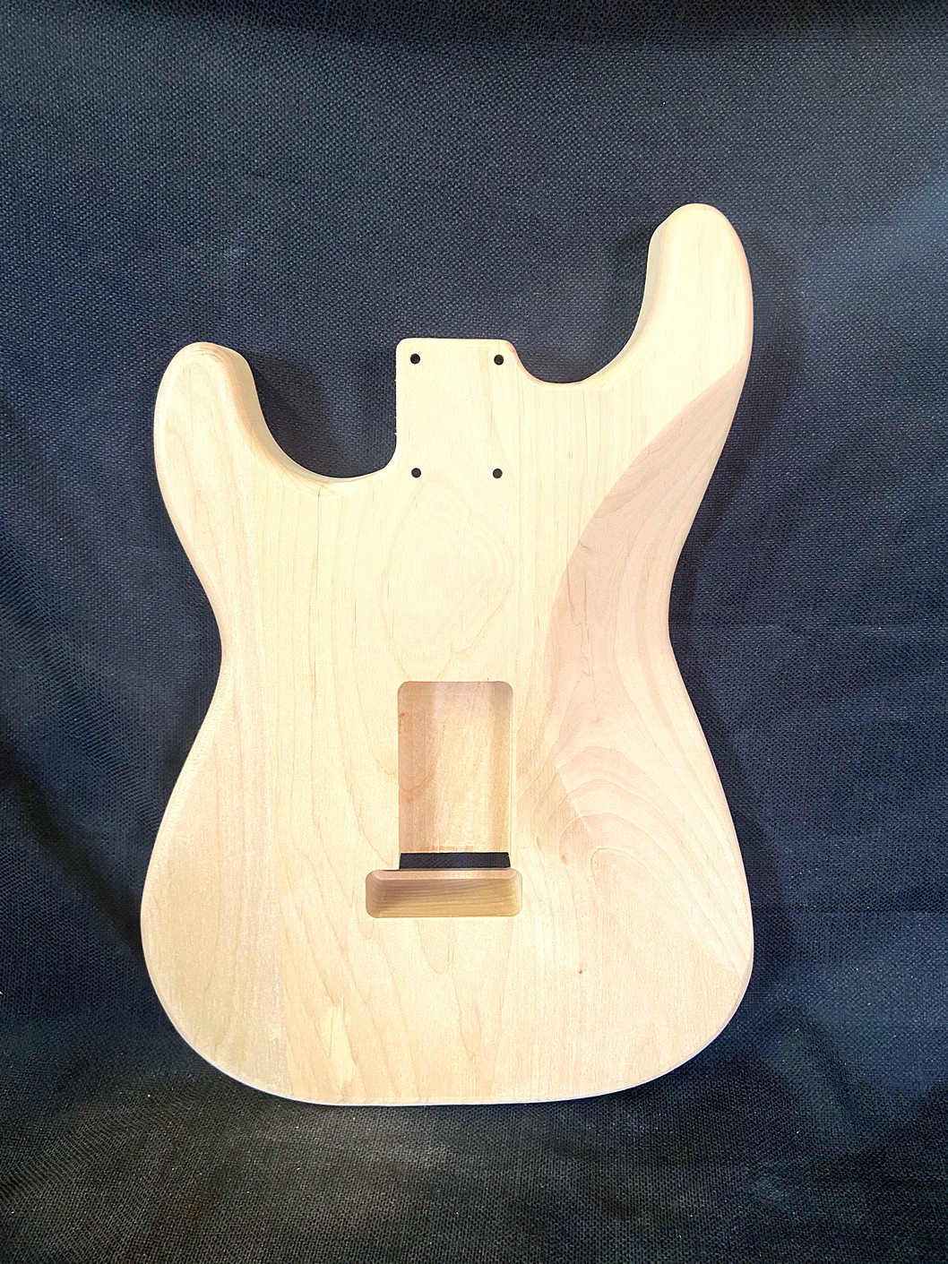 S-Style Body / Ultra Light Alder / 4 lbs. 4 oz. (#GIN-3970) - Image 2