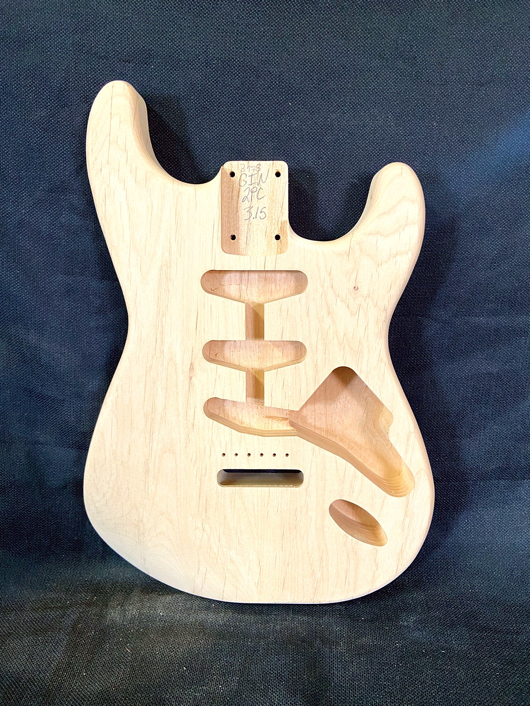 S-Style Body / 2 pc. Ultra Light Alder / 3 lbs. 15 oz. (#GIN-3978)