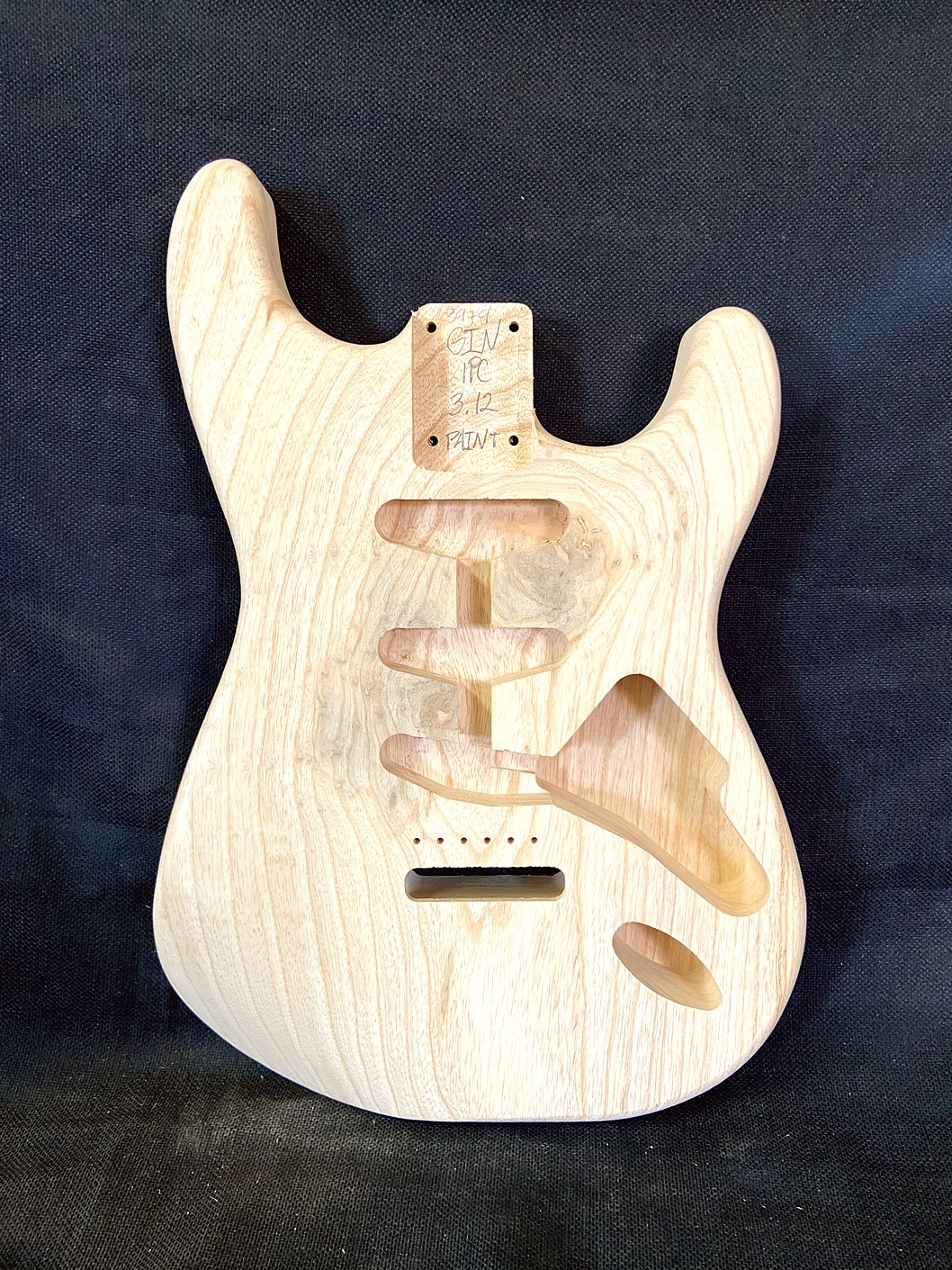 S-Style Body / 1 pc. Ultra Light Swamp Ash / 3 lbs. 12 oz. / Paint Grade (#GIN-3979)
