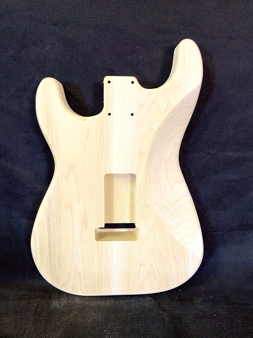 S-Style Body / 2 pc. Ultra Light Poplar / 3 lbs. 14 oz. (#GIN-3980) - Image 2