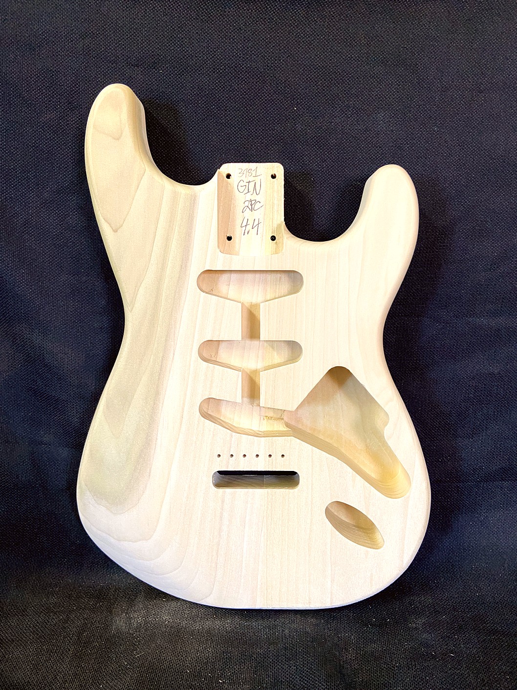 S-Style Body / 2 pc. Poplar (#GIN-3981)