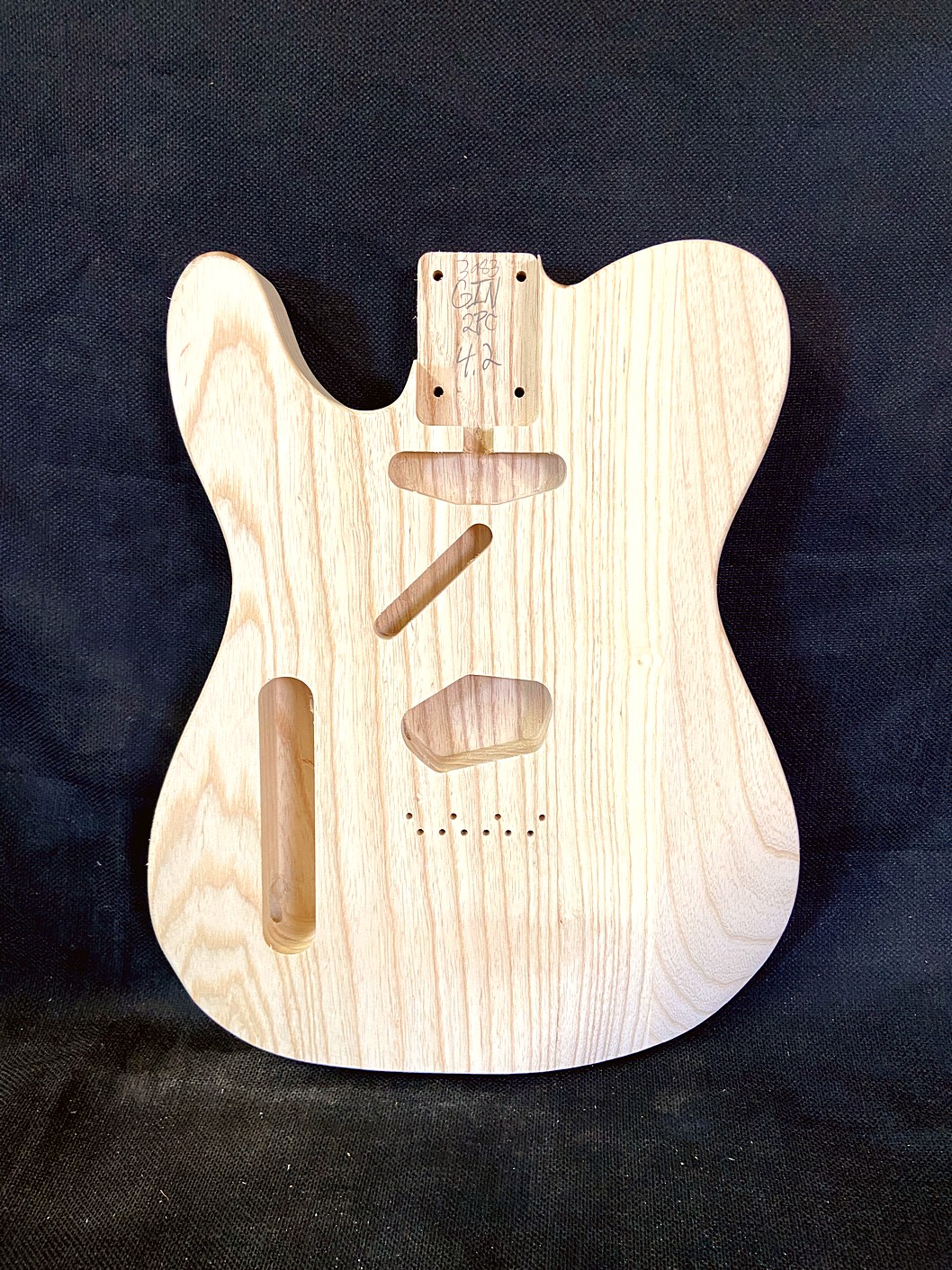T-Style LEFTY Body / 2 pc. Swamp Ash / Forearm & Tummy Cut (#GIN-3983)