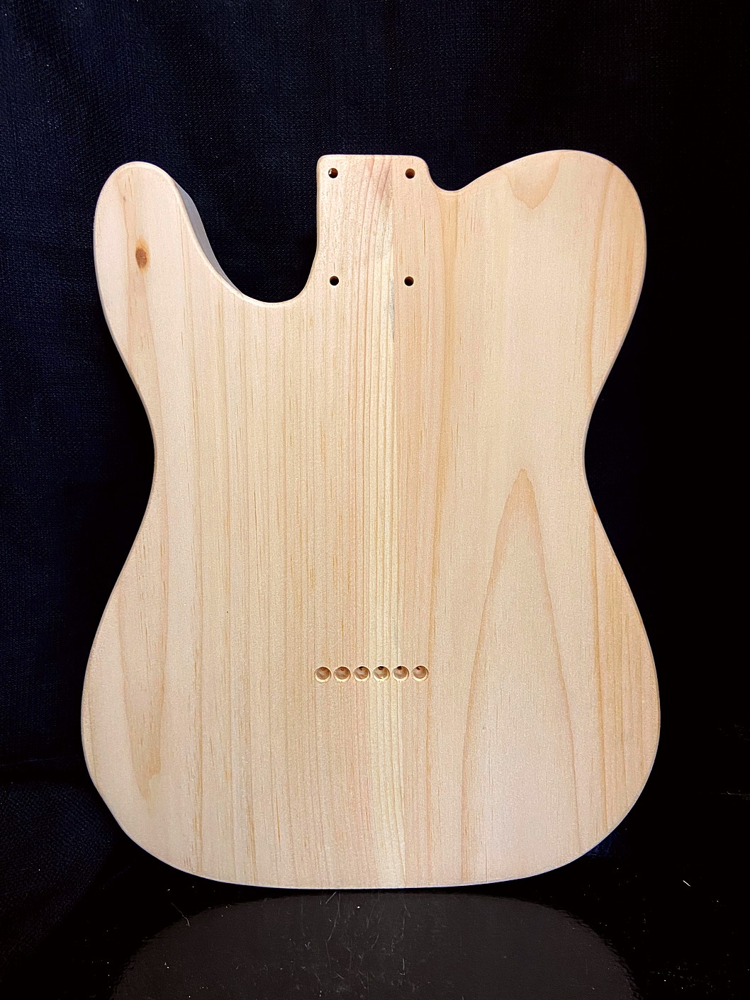 T-Style Body / 2 pc. Ultra Light Pine / 3 lbs. 3 oz. (#GIN-3998) - Image 2