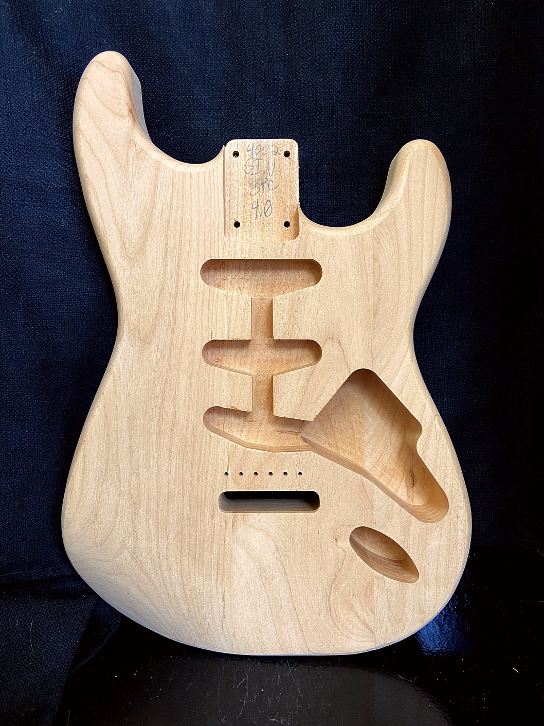 S-Style Body / Ultra Light Alder / 4 lbs. 0 oz. (#GIN-4002)