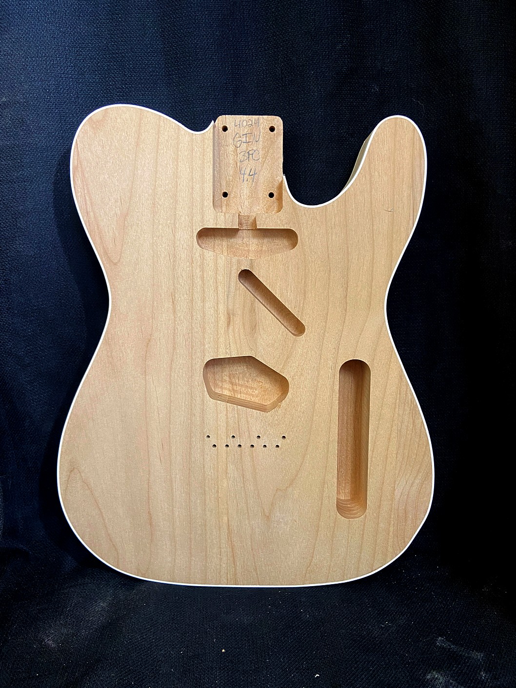 T-Style Body / Ultra Light Alder / Double Bound (#GIN-4024)