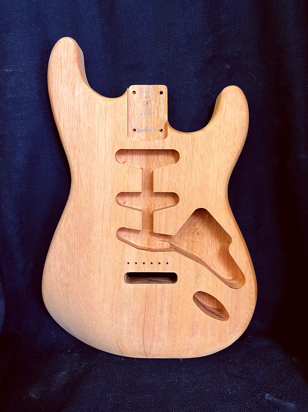 S-Style Body / 2 pc. Honduran Mahogany (#GIN-4033)