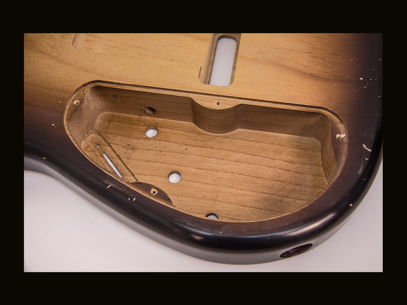 S-Style Body / 1 PC. Ultra Light Swamp Ash / 3 lbs. 5 oz. / Nitrocellulose 'Chocolate Burst' / Light Relic (#GIN-4055) - Image 5