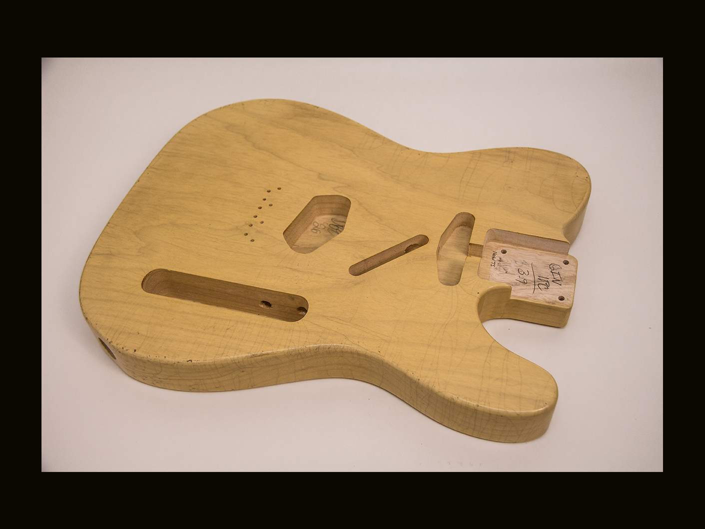 T-Style Body / 1 Piece Ultra Light Swamp Ash / 3 lbs. 15 oz. / Nitrocellulose 'Nocaster Blonde' / Med. Relic (#GIN-4056) - Image 2