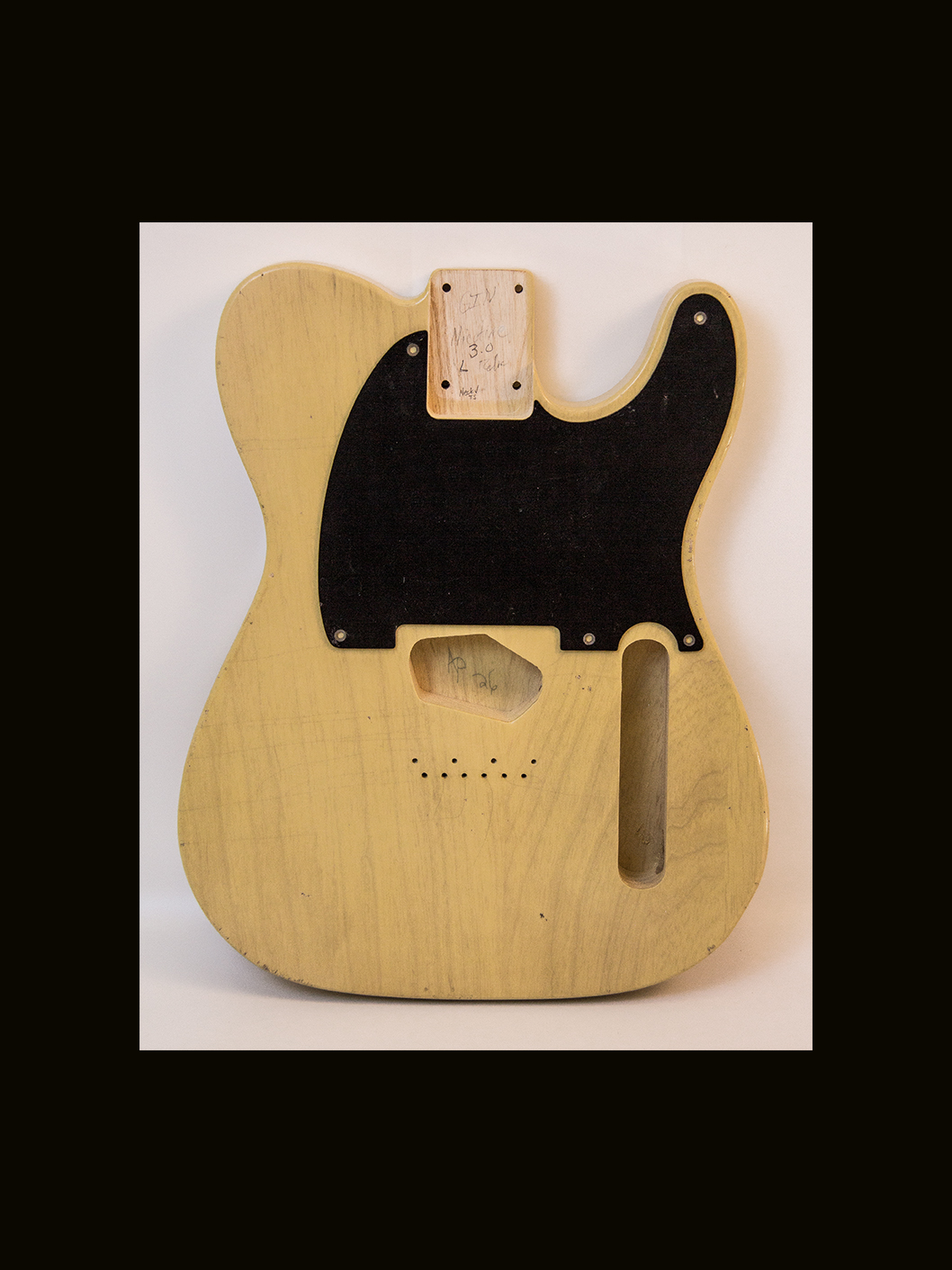 T-Style - Esquire Body / Swamp Ash / 3 lbs. 0 oz. / Nitrocellulose 'Nocaster Blonde' / Light Relic (#GIN-4062)
