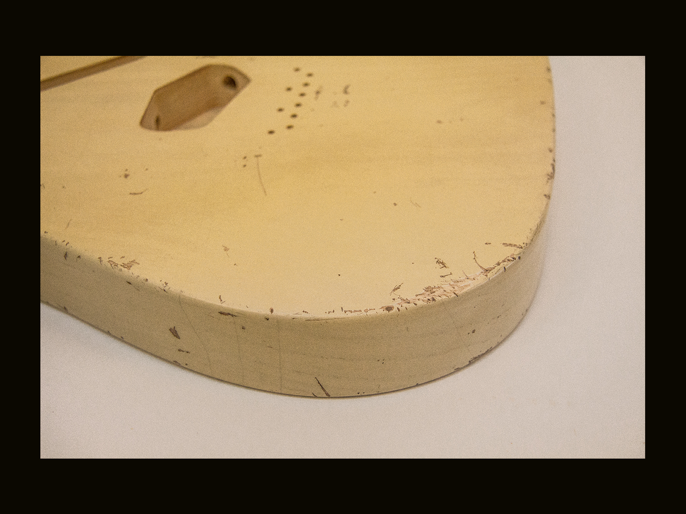 T-Style Body / Swamp Ash / 4 lbs. 5 oz. / Nitrocellulose 'Nicotine Blonde' / Med.- Hvy. Relic (#GIN-4063) - Image 5