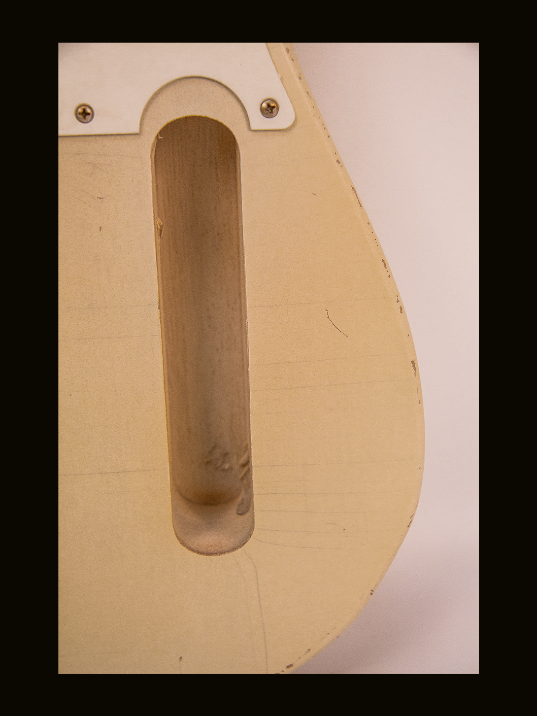 T-Style Body - Partially Assembled - Parts Included! / Paulownia / 2 lbs. 12 oz. / Nitrocellulose 'Nicotine Blonde' / Light Relic (#GIN-4118) (S) - Image 3