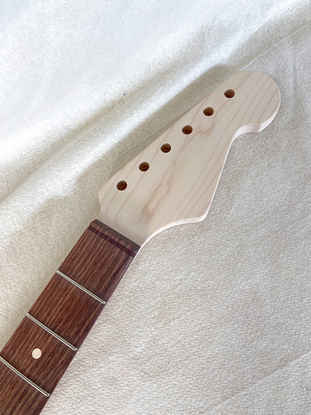 S-Style Replacement Neck / 2 pc. Maple & Madagascar Rosewood / Chunky C (#GIN-4122)