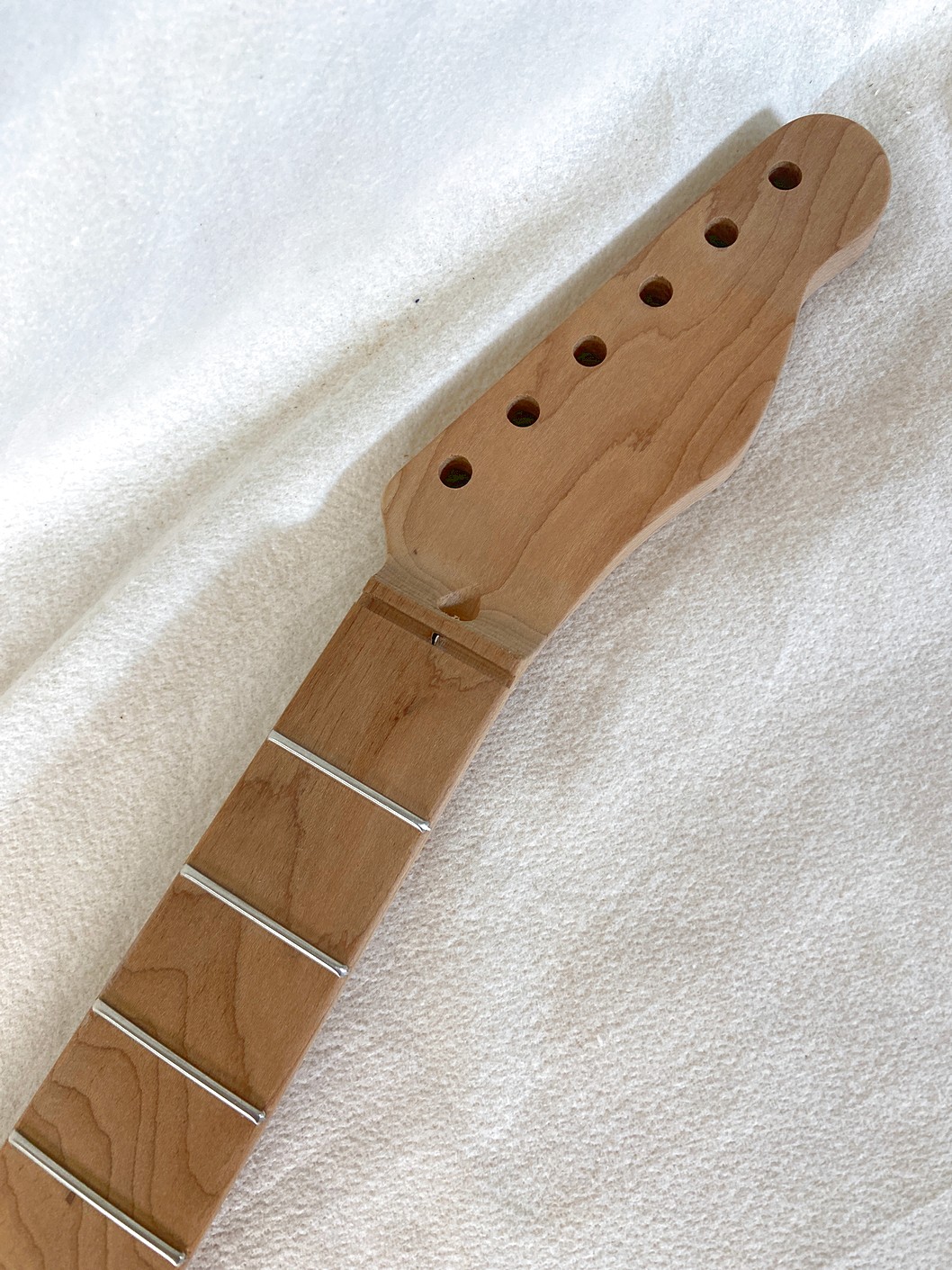 T-Style Replacement Neck / 1 pc. Roasted Maple w/ Flame Maple Skunk Stripe / No Top Dots / Classic C (#GIN-4123)