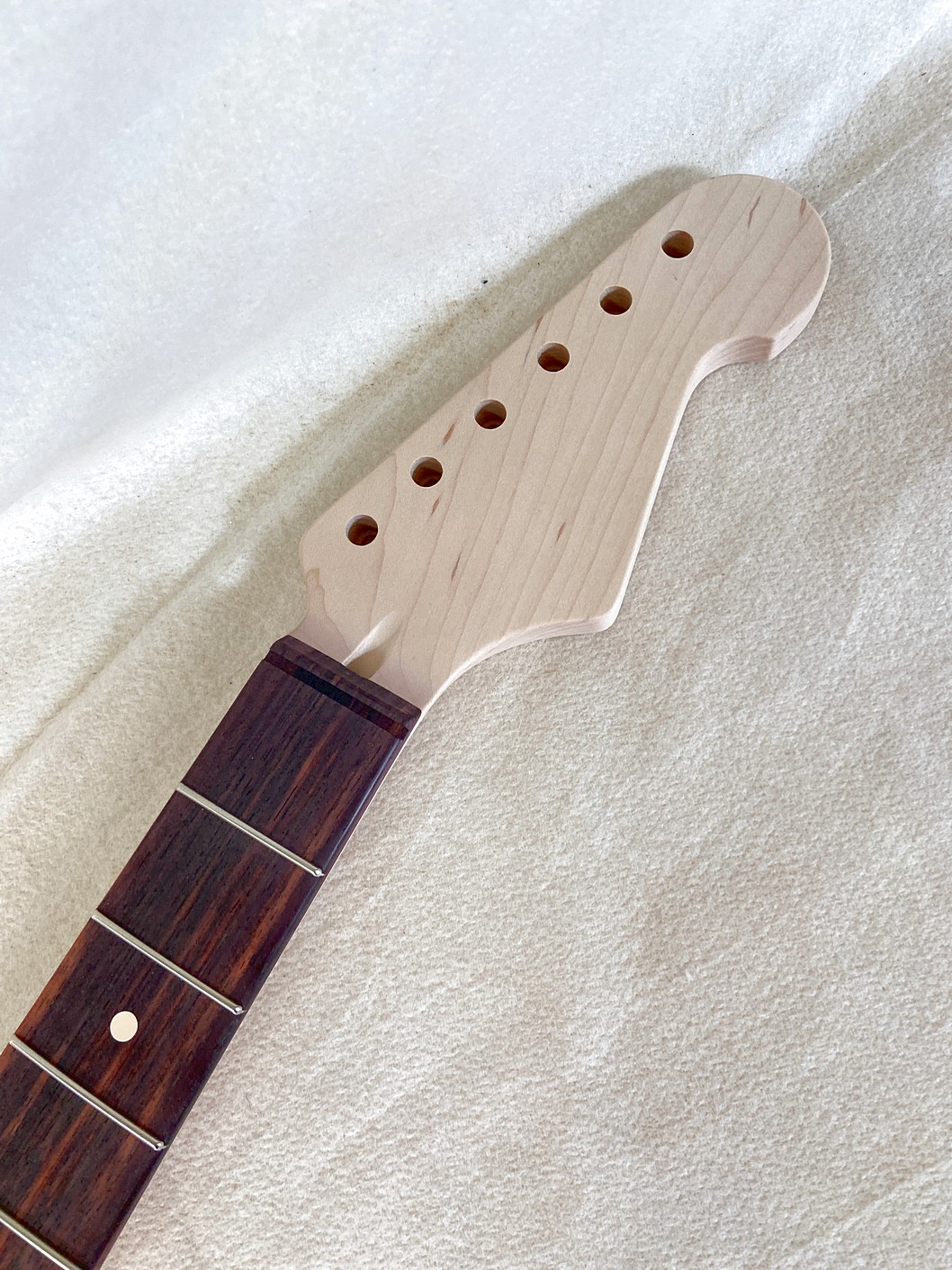 S-Style Replacement Neck / 2 pc. Maple & Indian Rosewood / Chunky C (#GIN-4140)