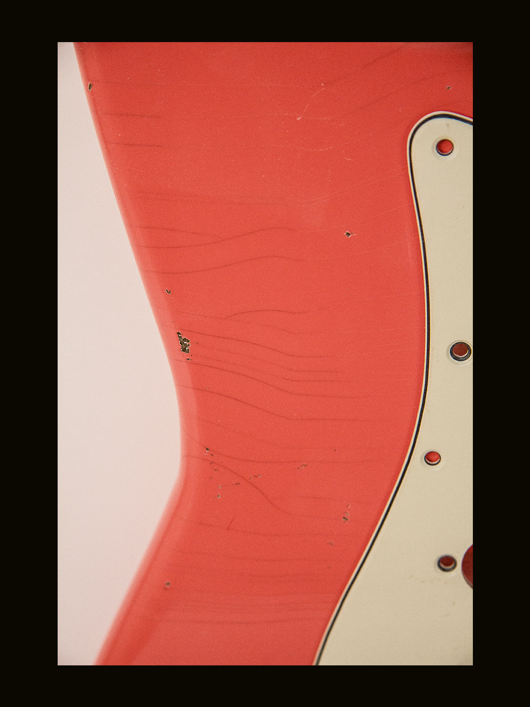 S-Style Body / Alder / 3 lbs. 14 oz. / Nitrocellulose 'Tahitian Coral'/ Med.-Light Relic (#GIN-4141) - Image 3