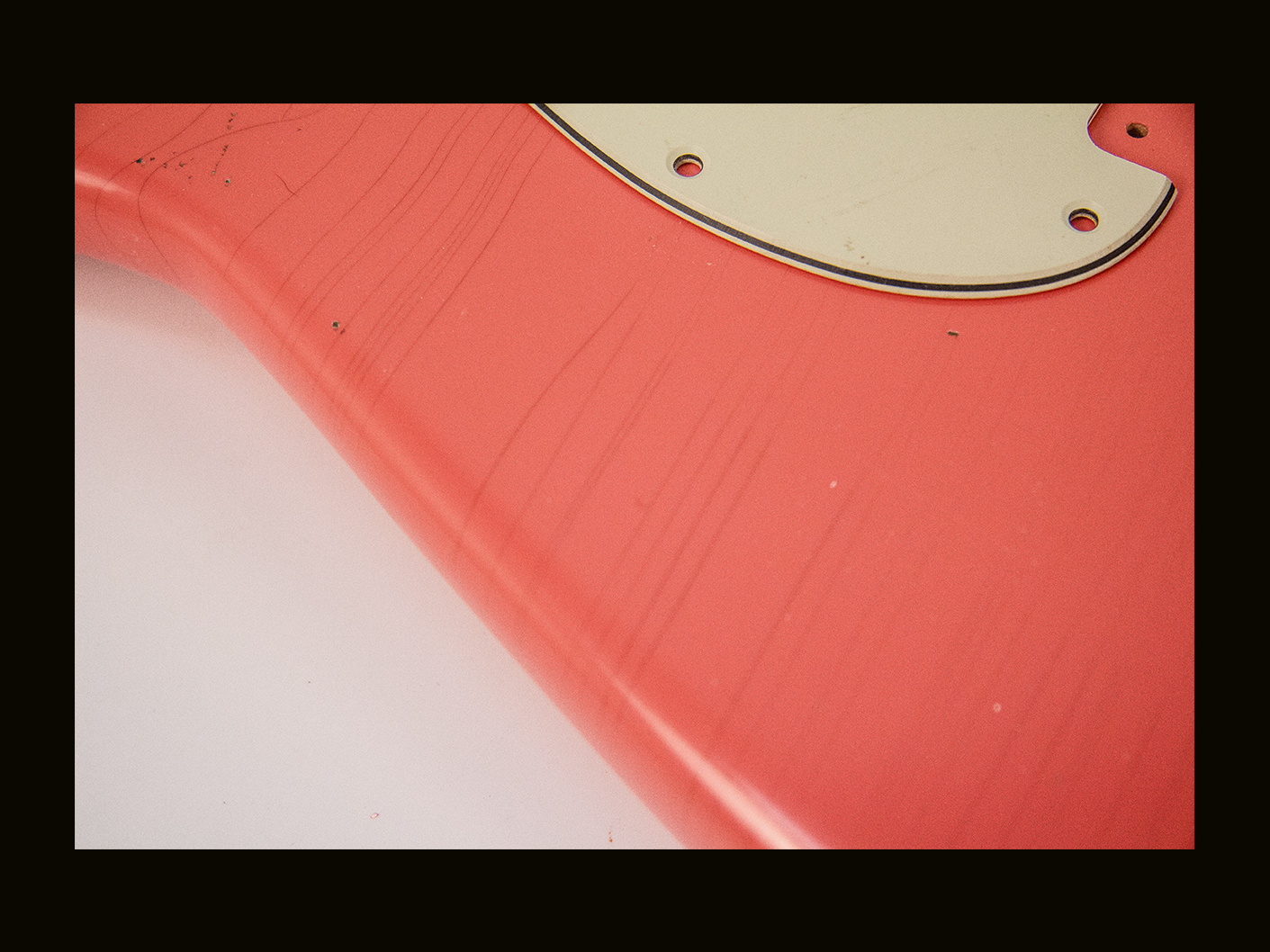 S-Style Body / Alder / 3 lbs. 14 oz. / Nitrocellulose 'Tahitian Coral'/ Med.-Light Relic (#GIN-4141) - Image 4