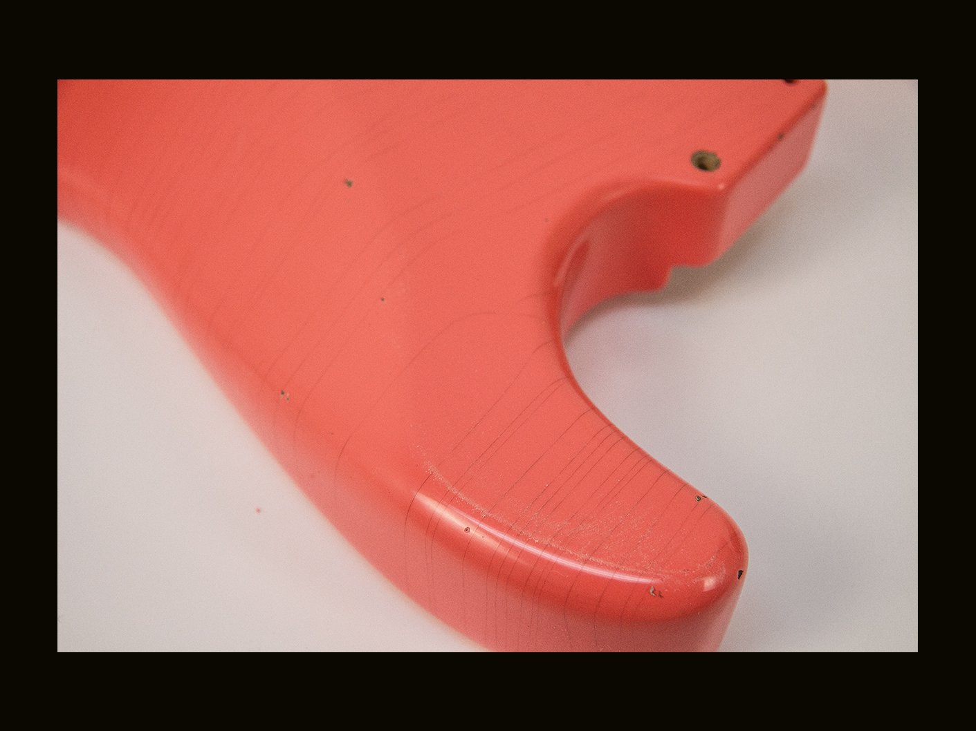 S-Style Body / Alder / 3 lbs. 14 oz. / Nitrocellulose 'Tahitian Coral'/ Med.-Light Relic (#GIN-4141) - Image 8