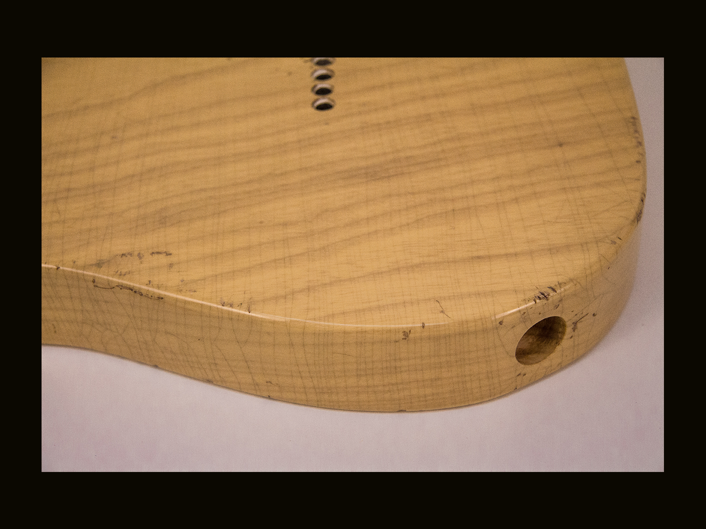 T-Style Body / 1PC. Swamp Ash / 4 lbs. 6 oz. / Nitrocellulose 'Nocaster Blonde'/ Med. - Light Relic (#GIN-4146) - Image 5