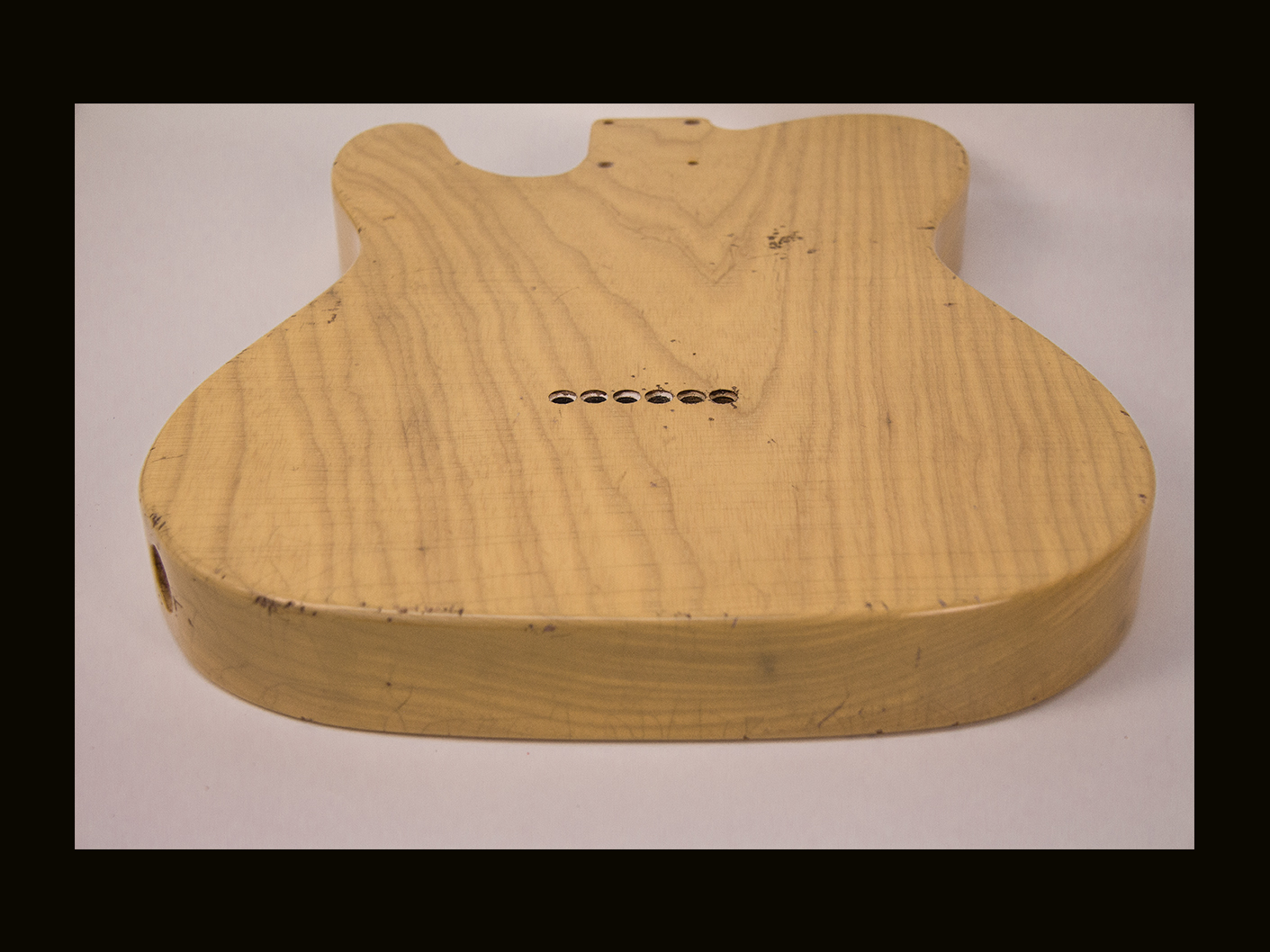 T-Style Body / 1PC. Swamp Ash / 4 lbs. 6 oz. / Nitrocellulose 'Nocaster Blonde'/ Med. - Light Relic (#GIN-4146) - Image 6