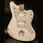 Jazz-Style Body / Alder / 4 lbs. 8 oz. / Nitrocellulose 'Olympic White'/ Med.-Hvy. Relic (#GIN-4152)