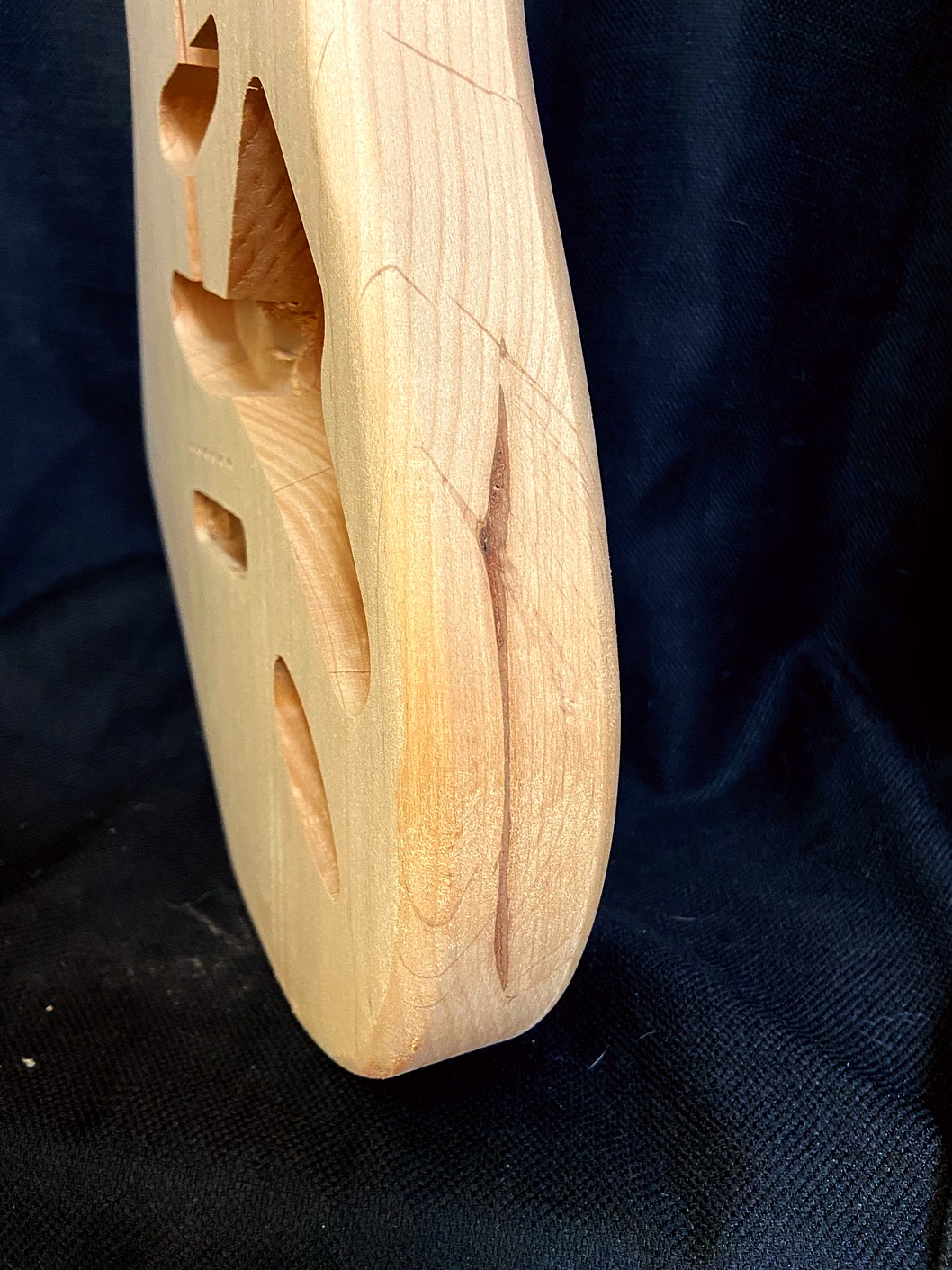 S-Style Body / 2 pc. Ultra Light Alder / 3 lbs. 15 oz. (#GIN-4169) - Image 2