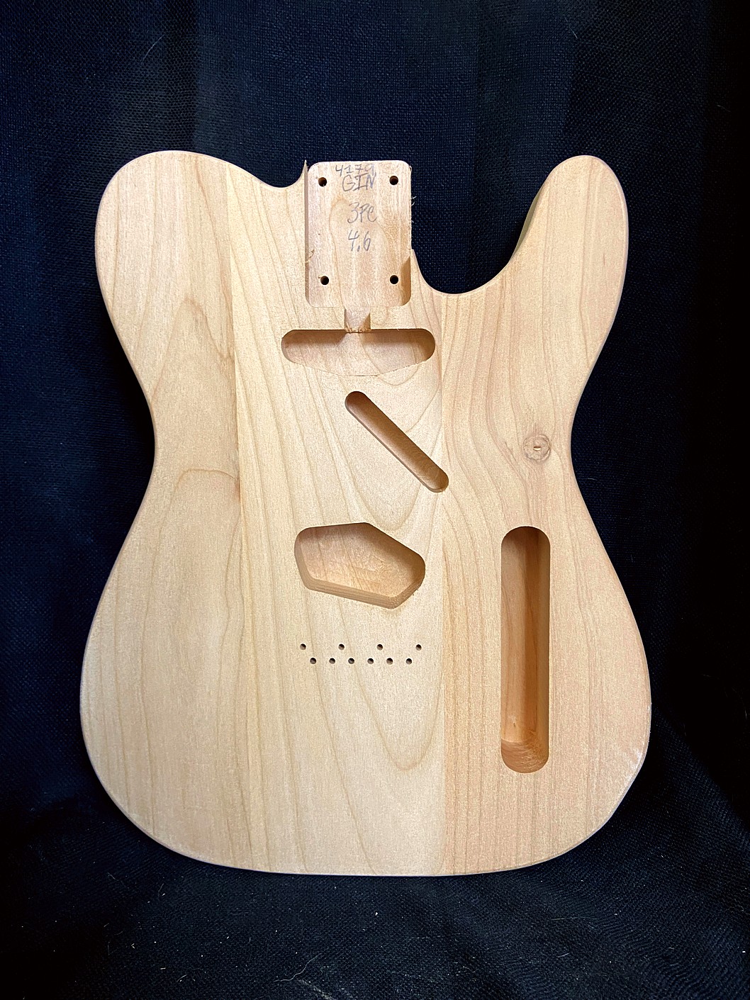 T-Style Body / Ultra Light Alder / 4 lbs. 6 oz. (#GIN-4179)