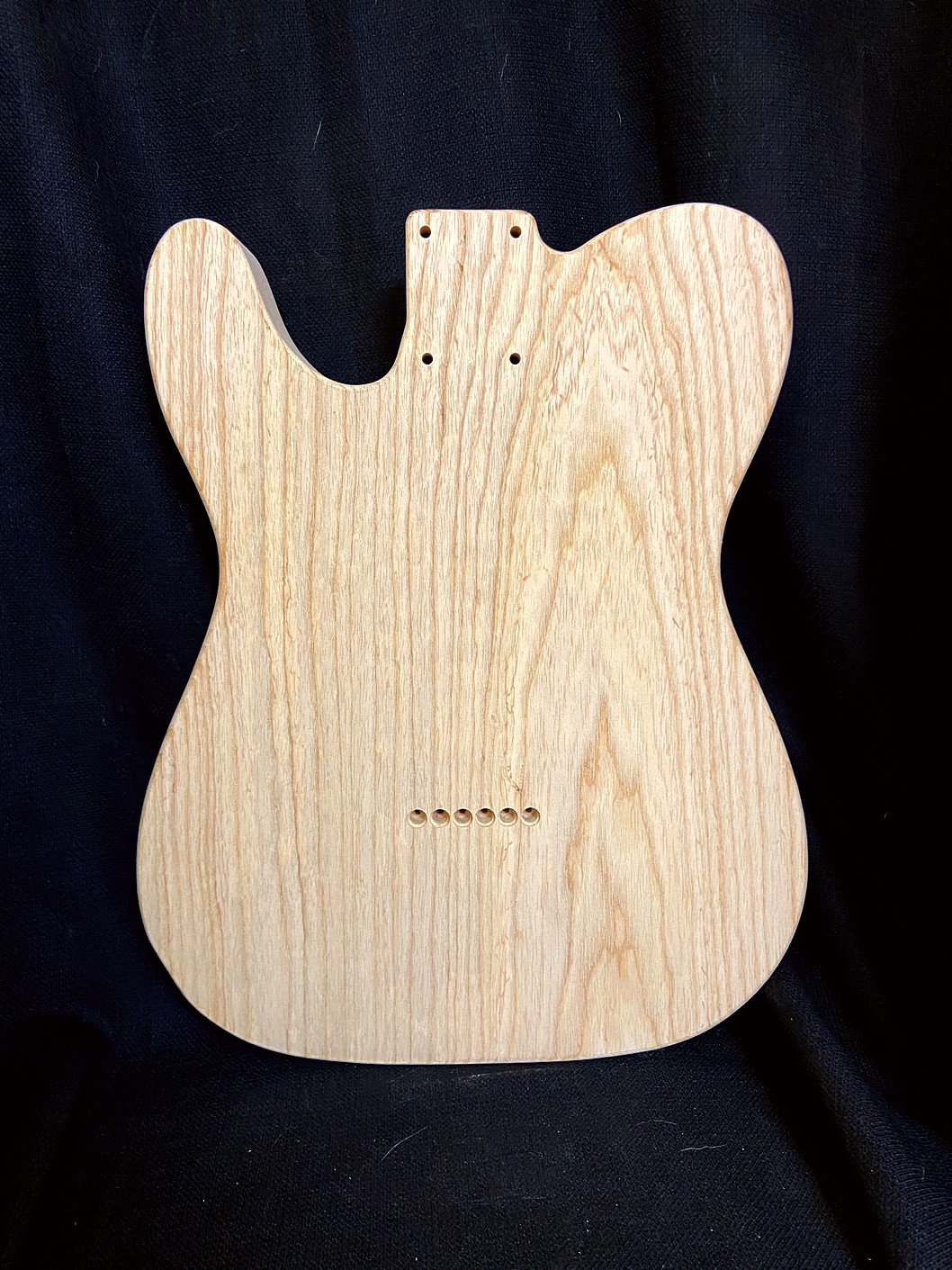 T-Style Body / 1 pc. Ultra Light Swamp Ash / 4 lbs. 0 oz. (#GIN-4191) - Image 2