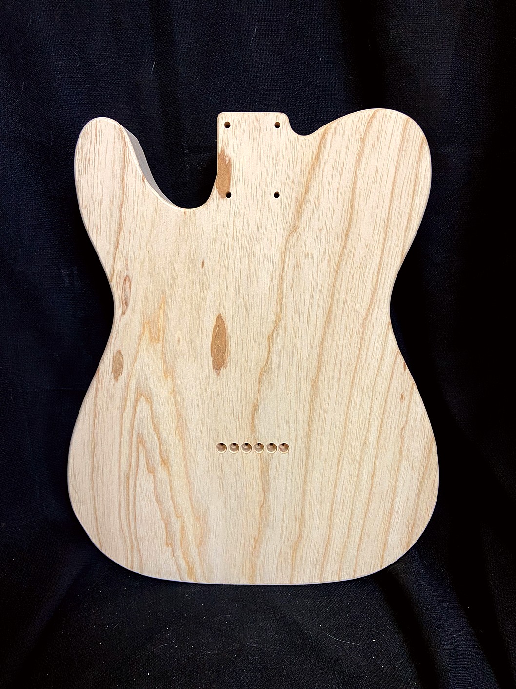T-Style Body / 1 pc. Swamp Ash / 4 lbs. 1 oz. (#GIN-4211) - Image 2
