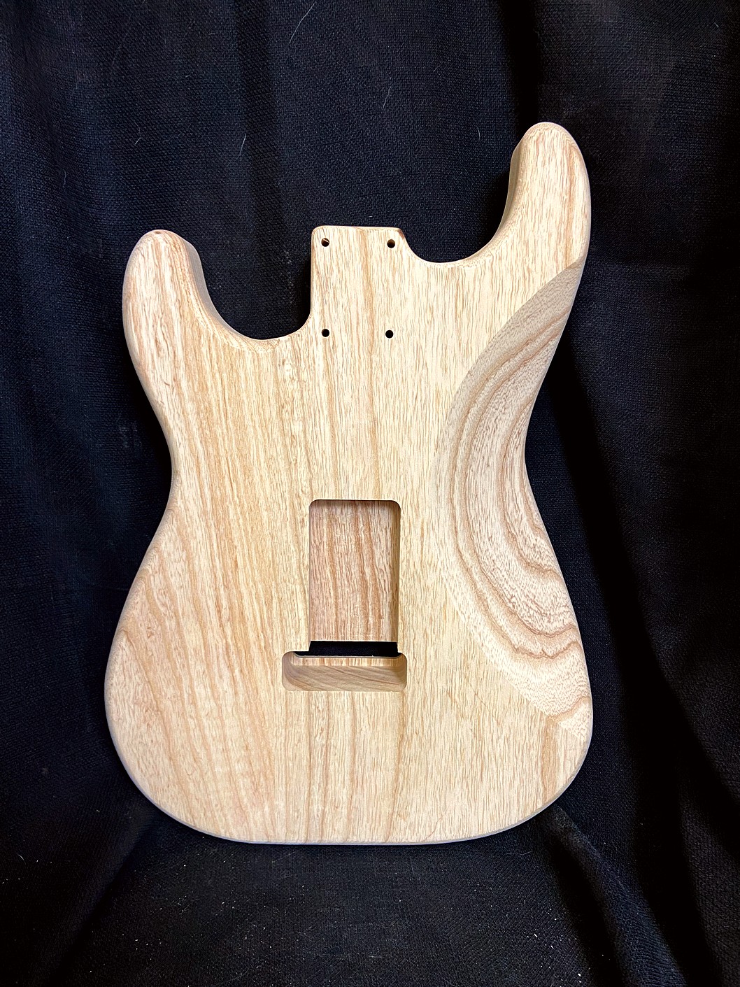 S-Style Body / 2 pc. Ultra Light Swamp Ash / 3 lbs. 11 oz. (#GIN-4221) - Image 2